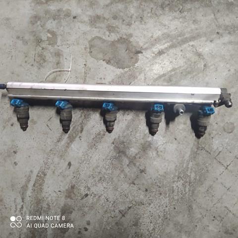 Форсунка впрыска топлива 1389563 VOLVO