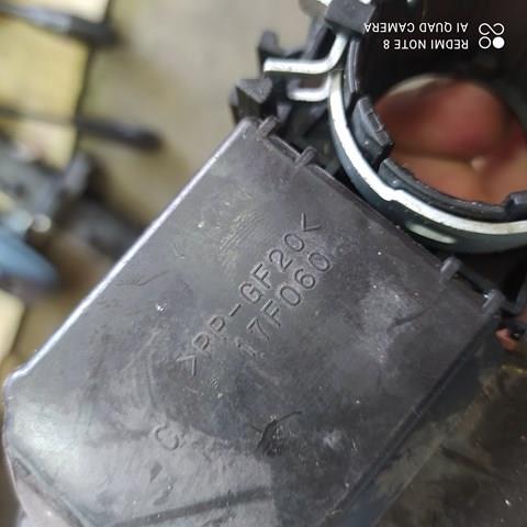 17F060 TOYOTA Правый подрулевой переключатель купить в Одесса