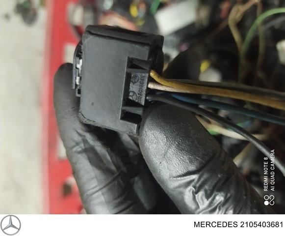 2105403681 MERCEDES Разъем (фишка) дроссельной заслонки купить в Харьков
