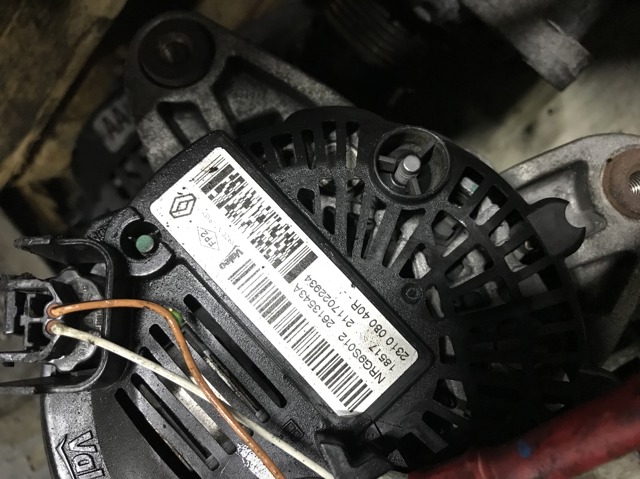 Автомобильный генератор 231008040R RENAULT