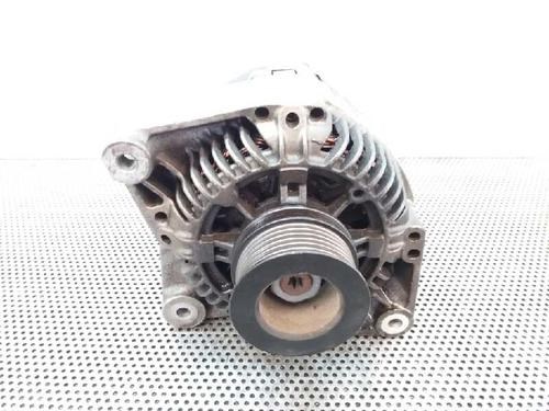 Генератор автомобиля Вольво 850