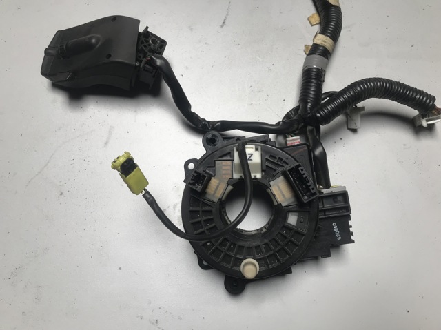 Кольцо контактное, шлейф руля 25554JY01A RENAULT