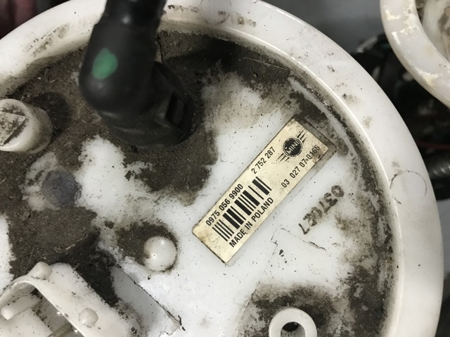 Насос погружной в баке 2752287 BMW