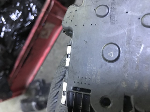 Заслонка воздушная 30711552 VOLVO