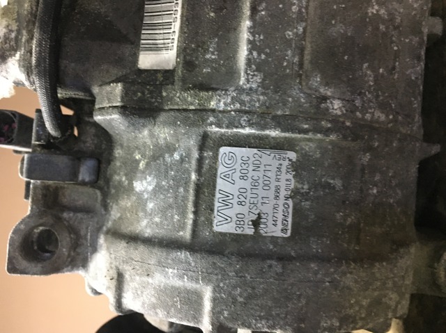 Насос кондиционера 3B0820803C VAG