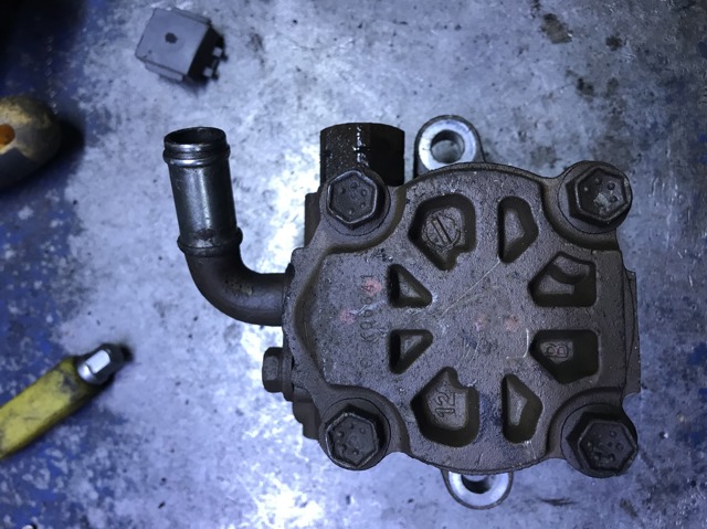 4431035610 TOYOTA Насос ГУР купить в Черновцы