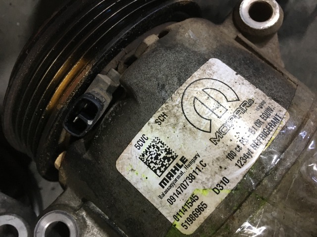 Компрессор системы кондиционирования 51986965 FIAT