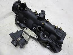 Впускной коллектор 55571993 OPEL