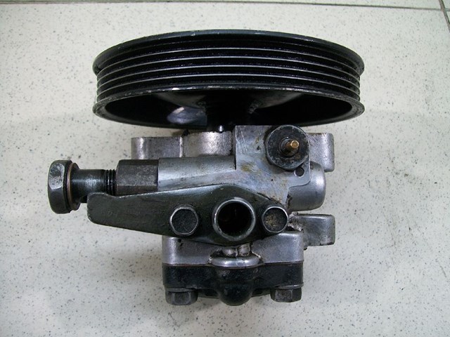 Помпа ГУР 5710038100 HYUNDAI