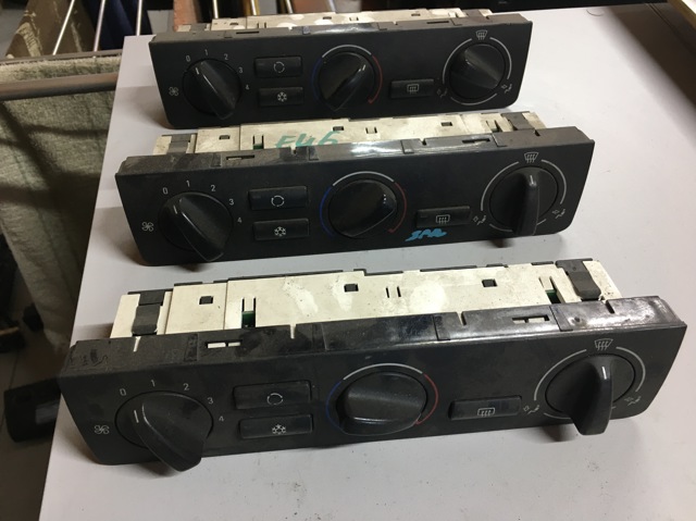 Блок управления печкой 64116911632 BMW
