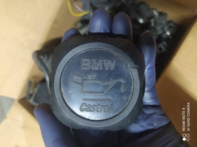 Крышка заливной горловины масла 7560481 BMW