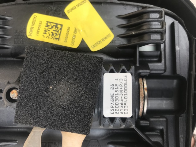 Airbag в мультируль 8200301512 RENAULT