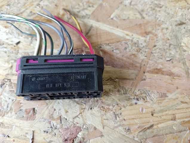 VAG 8L0971978 в наличии Запорожье
