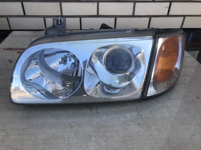 Фара левая 921013AXXX HYUNDAI