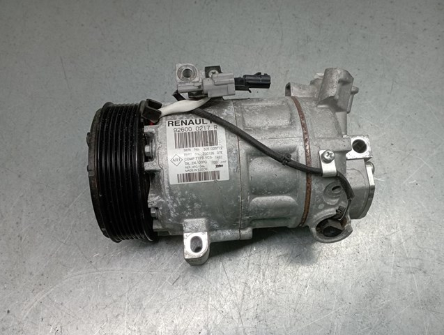 Компрессор системы кондиционирования 926000217R RENAULT