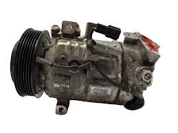 Компрессор кондиционера 926004PB0A NISSAN