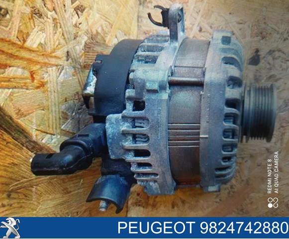 Генератор автомобильный 9824742880 PEUGEOT