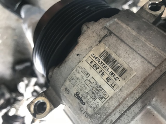 Компрессор климатической установки A0022304511 MERCEDES