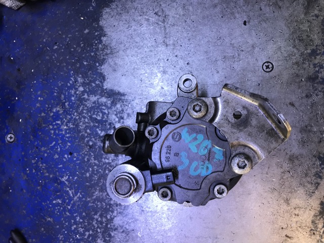 MERCEDES 0064664801 Насос ГУР в наличии Кривой Рог