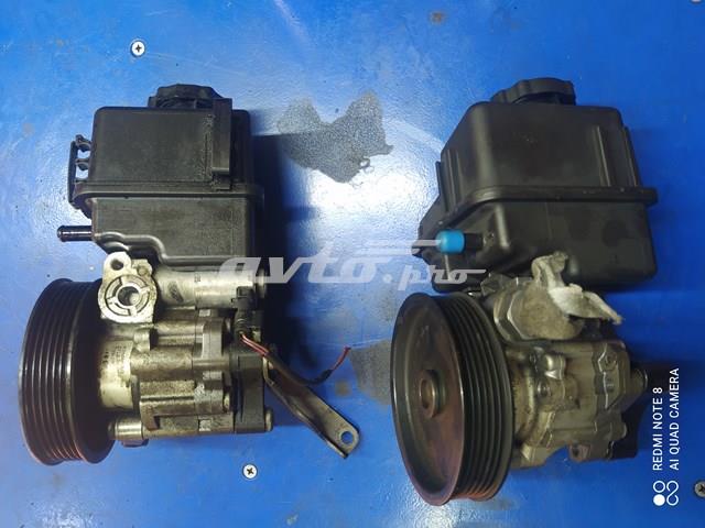 Насос гидроусилителя механизма рулевого управления Mercedes Vito 2