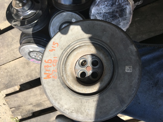 Шкив коленчатого вала A6510350112 MERCEDES