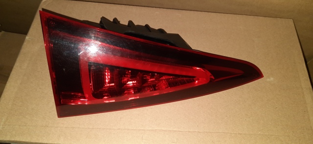 1679062700 MERCEDES купить в Ирпень