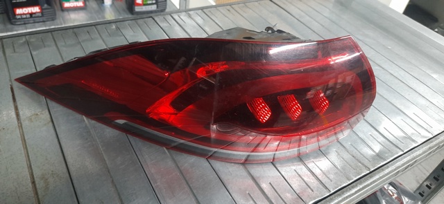 1679063104 MERCEDES купить в Львов