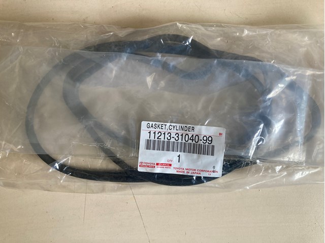 TOYOTA 1121331040 Прокладка клапанной крышки двигателя правая в наличии Винница