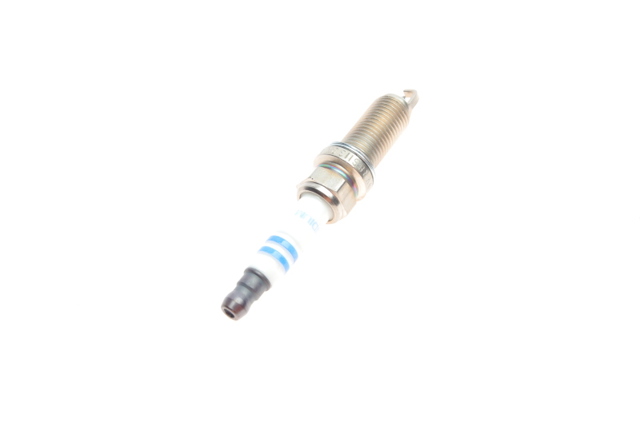 Свечи автомобильные 0242129522 BOSCH