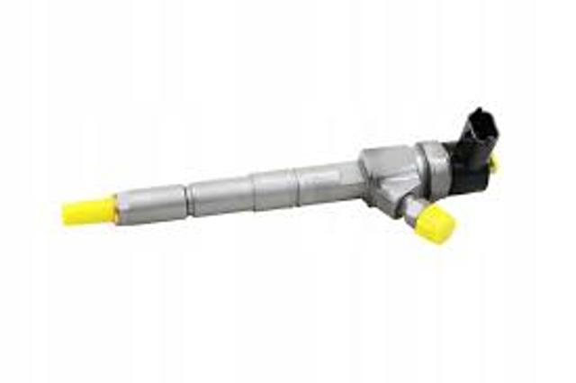 Форсунка дизельная в сборе 0445110327 BOSCH