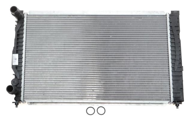 Радиатор охлаждения двигателя 132408A2 POLCAR