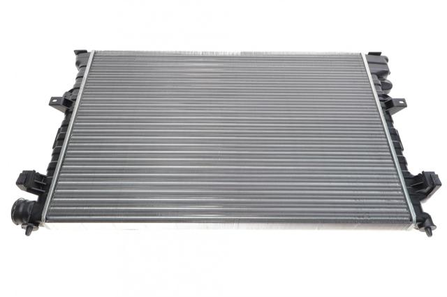 Радиатор охлаждения двигателя 238008A3 POLCAR