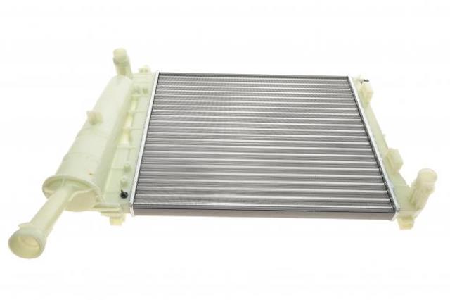 Радиатор охлаждения 303508A1 POLCAR