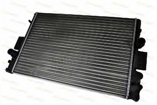 Радиатор системы охлаждения двигателя 305208A5 POLCAR