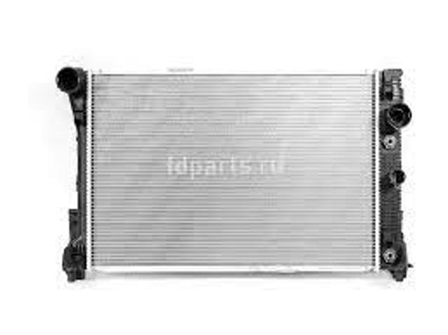 Радиатор охлаждения двигателя 3219083 POLCAR