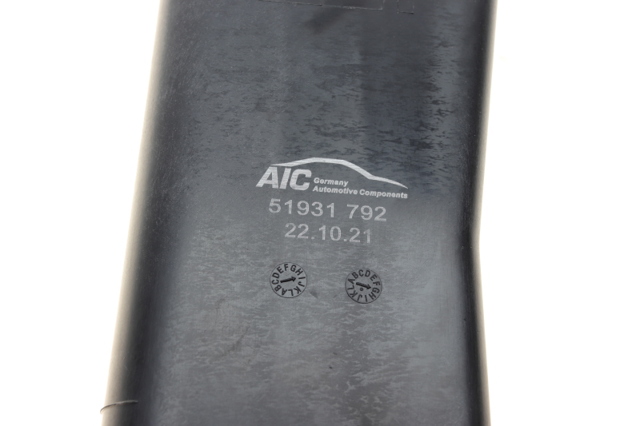 Бачок системы охлаждения двигателя расширительный 51931 AIC