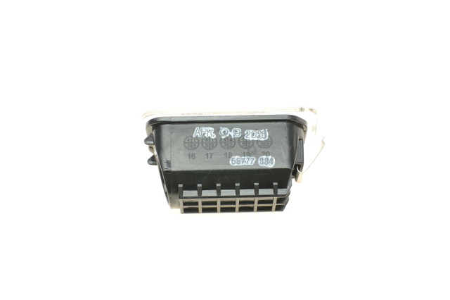 Фонарь освещения номерного знака 55777 AIC