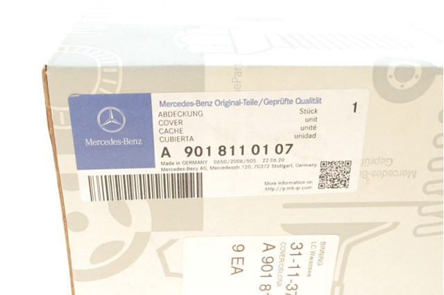 Накладка/крышка зеркала заднего вида, правая 9018110107 MERCEDES