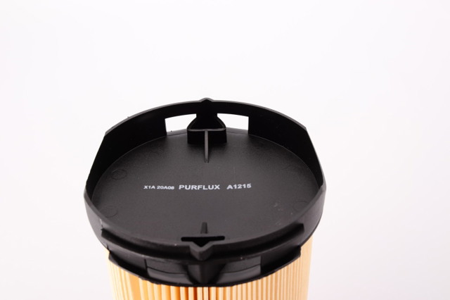 Автомобильный фильтр воздуха A1215 PURFLUX