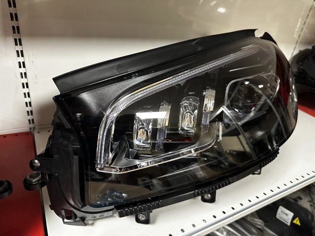 1679065103 MERCEDES купить в Винница