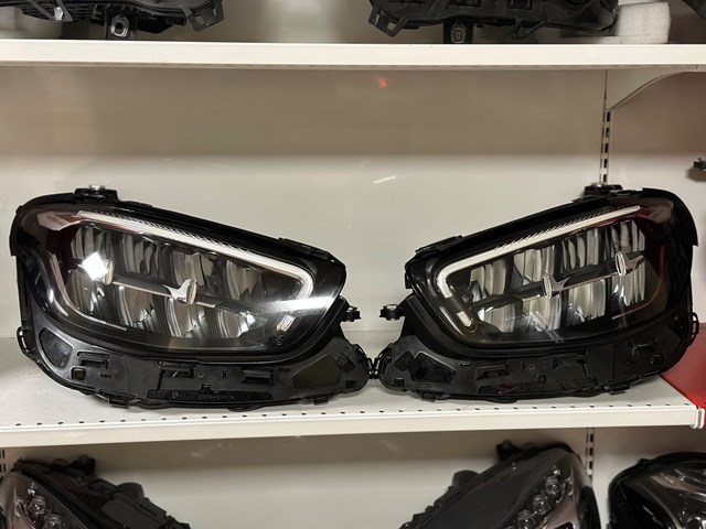 Фара комбинированная, передняя A2139066408 MERCEDES