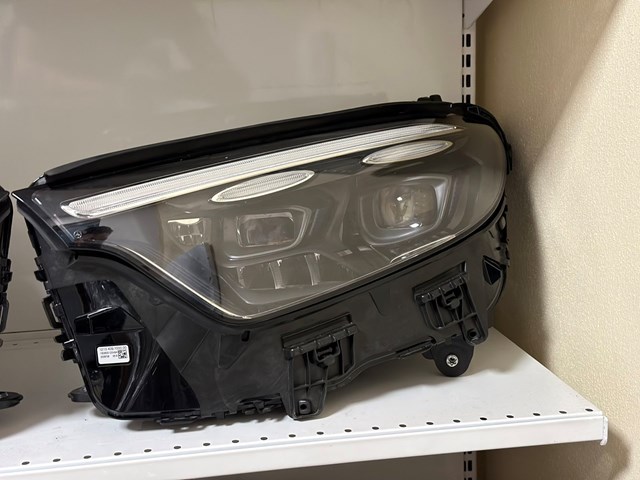 MERCEDES A2549064801 в наличии Черновцы