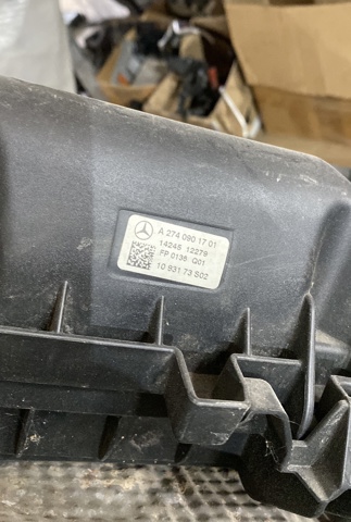  Корпус воздушного фильтра A2740901701 MERCEDES