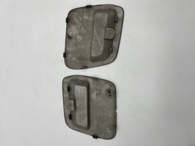 Передняя заглушка бампера буксировочного крюка 511809831R RENAULT