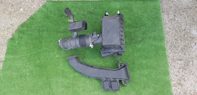 Корпус воздушного фильтра, верхняя часть 17705F0240 TOYOTA