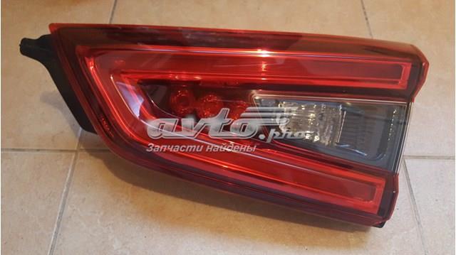 Фара задняя правая внутренняя 26550HV55A NISSAN