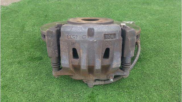 TOYOTA 4773048150 Суппорт тормозной передний правый в наличии Винница