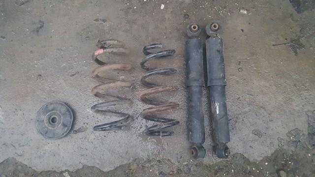 Задний амортизатор 485310E410 TOYOTA