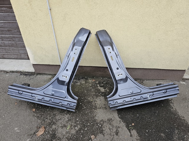 Стойка боковая 6131278020 TOYOTA