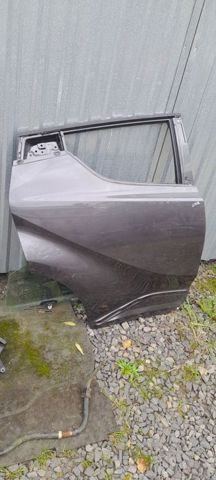 Задняя правая дверь 67003F4010 TOYOTA